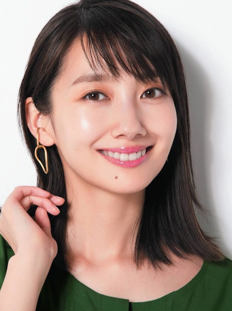 【美女画像】女優でモデルの「波瑠」さんの画像あれこれ 42枚 #波瑠パンダ28号の有名人DAI好キング！
